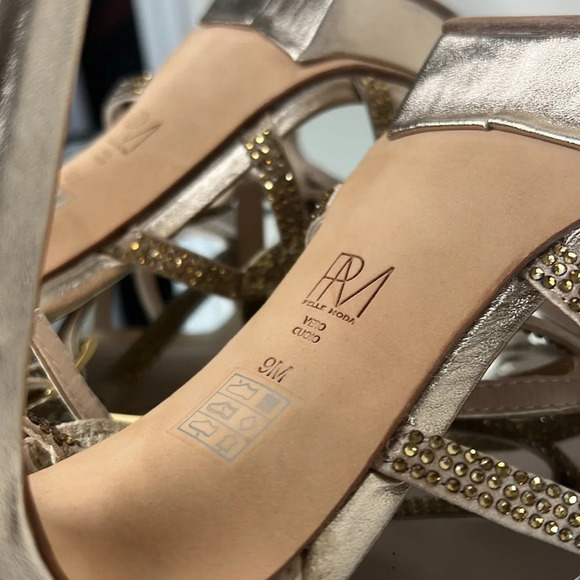 PELLE MODA FARAH EVENING SANDAL PLATINUM LEATHER Rhinestone Platform High Heels - Picture 10 of 13